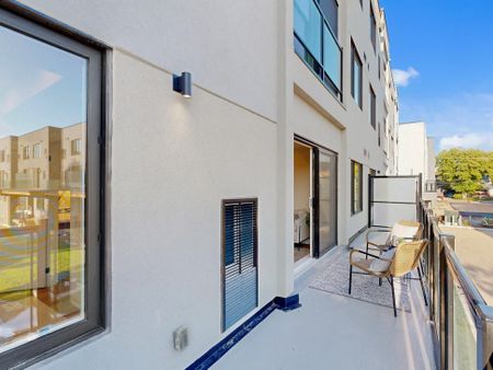 For Lease - 49 Charles Street Unit# 204, Newmarket, Ontario - Photo 5