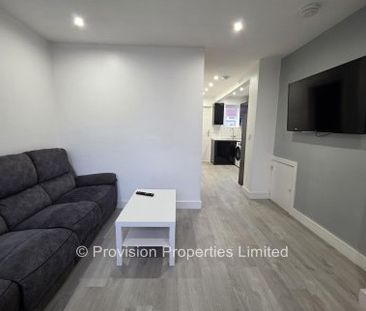 3 Bedroom Houses in Burley - Photo 2