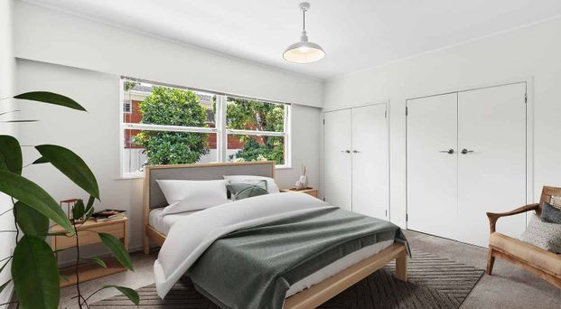 Lovely fresh home in quiet central location. - Photo 1