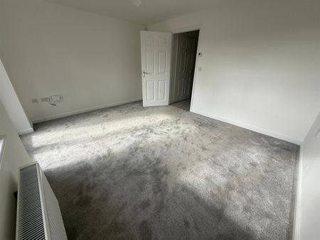 3 Bedroom House To Rent - Photo 2