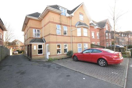 Reefside, Florence Road, Boscombe, BH5 - Photo 5