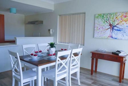 “Lovely Furnished Apartment!” - Photo 2