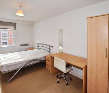 2 bedroom flat to rent - Photo 5