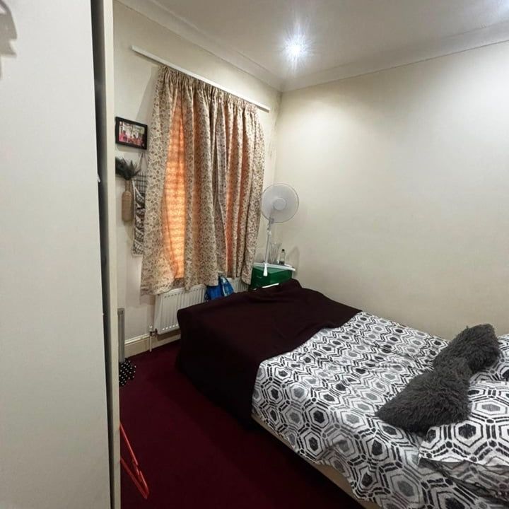 Room in a Shared House, Orwell Road, E13 - Photo 2