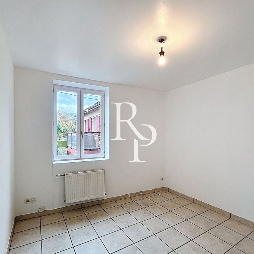 T2 de 34,29m² avec place de parking, - Photo 1