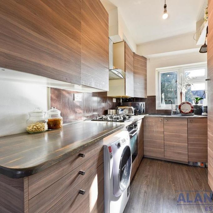 2 bedroom terraced house to rent - Photo 1