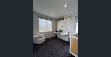 Sophisticated inner city living - Photo 2