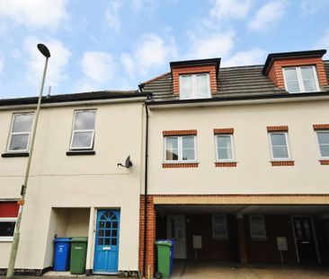 Lynchford Road, Farnborough, GU14 6ET - Photo 4