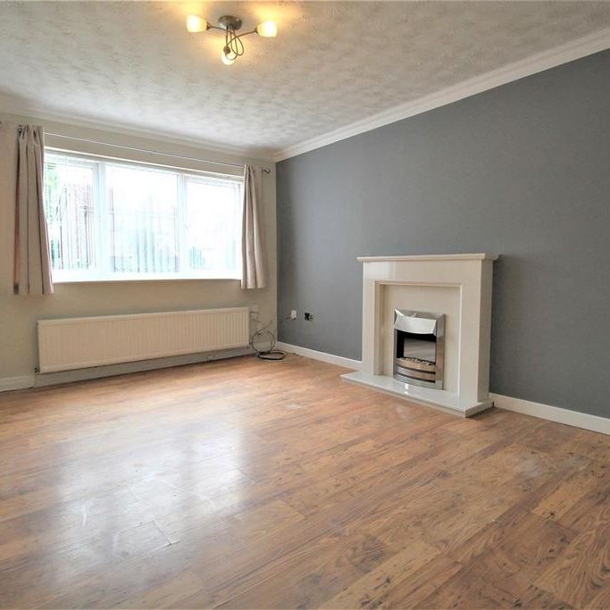 3 bedroom semi-detached house to rent - Photo 1