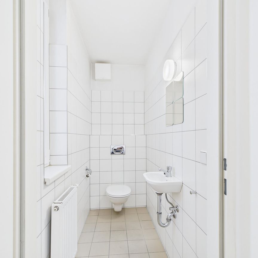 3 Zimmer-Wohnung mit Balkon | 3. OG mit Lift | 1080 Wien - Photo 1