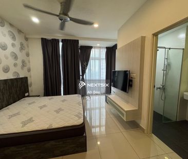 Twin Galaxy Residence - Photo 3