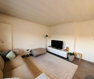 Penthouse met twee slaapkamers en groot terras. - Photo 3
