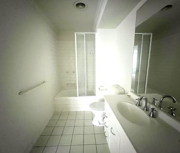 77/38 Kavanagh Street - Photo 2