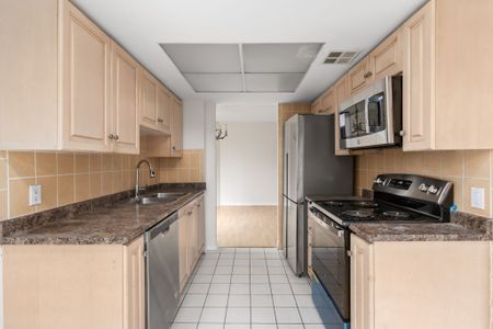 For Lease - 1101 Steeles Avenue Unit# 210, Toronto, Ontario - Photo 3