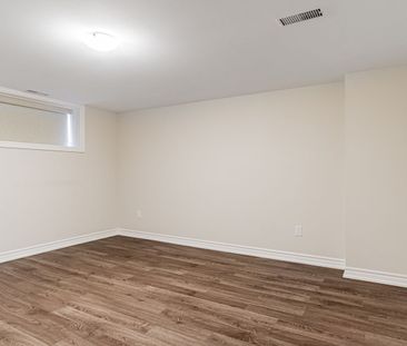 For Lease - 7 Blaine Drive, Toronto, Ontario - Photo 2
