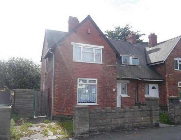 3 bedroom semi-detached house to rent - Photo 1