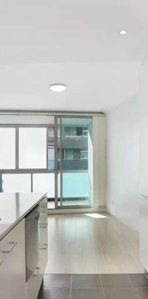 MGM MARTIN – ONE BEDROOM APARTMENT - Photo 1