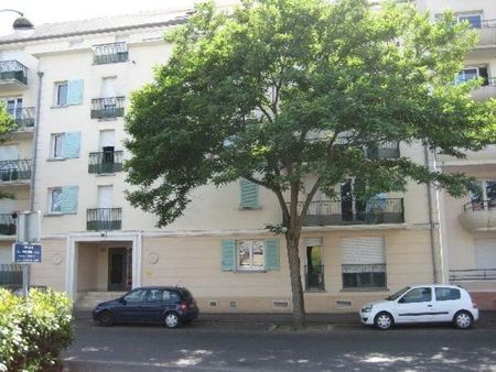 Location Appartement 3 pièces 65m² ORLEANS 45100 - Photo 5