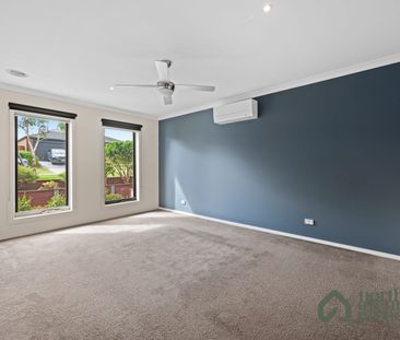 Spacious Family Living with Impressive Outdoor Entertaining - Photo 5