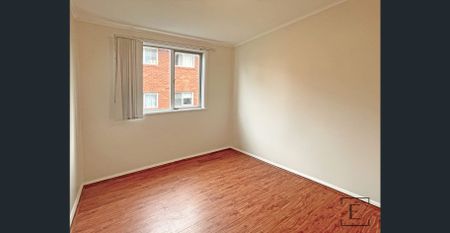 CONVENIENT LOCATION - NEAR STATION!! - Photo 5