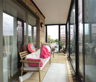 Well presented 2 bedroom apartment with a wrap around balcony to re... - Photo 3