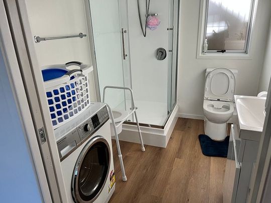 1 Bedroom - Hillpark - Photo 1