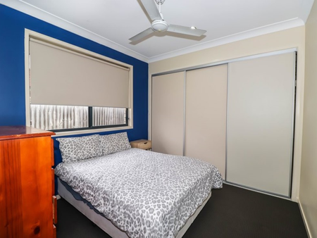 24 Ernestine Circuit, Eagleby, QLD - Photo 3