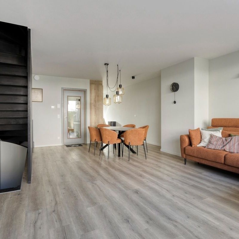 Huis te huur in Leuven voor € 2.450 met 3 slaapkamers - Photo 1