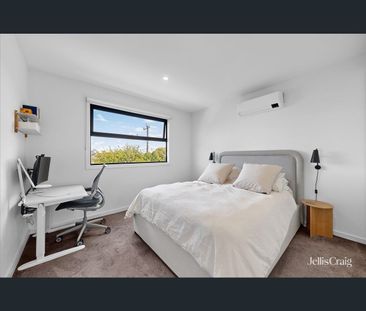 4/2B Beaumont Parade, West Footscray, Vic 3012 - Photo 6