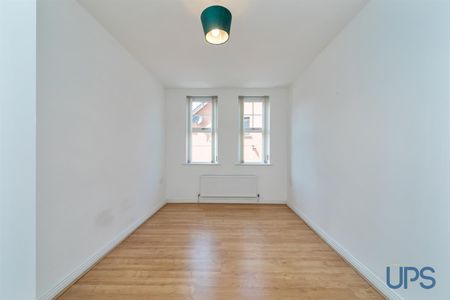 Apt 3, The Coach House Stockmans Avenue, - Photo 4