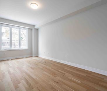 For Lease - 2184 Postmaster Drive Unit# 19, Oakville, Ontario - Photo 3