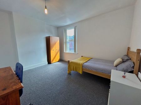 5 bedroom house share to rent - Photo 4