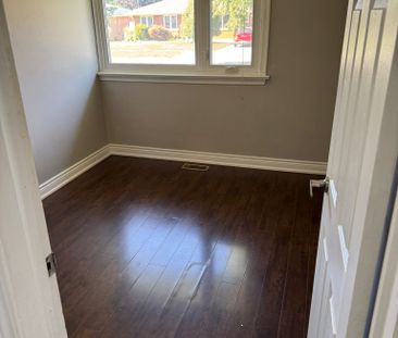 For Lease - 27 Meadowland Drive Unit# Upper, Brampton, Ontario - Photo 1