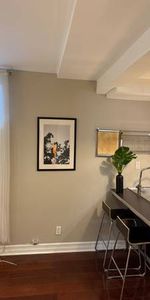 STYLISH JUNIOR 1 BEDROOM- 425 SQFT- ANNEX-HURON STRET- TORONTO - Photo 3