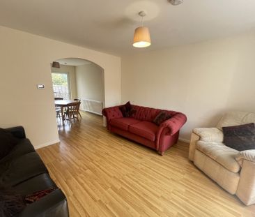 Little Oaks, Penryn - Photo 1