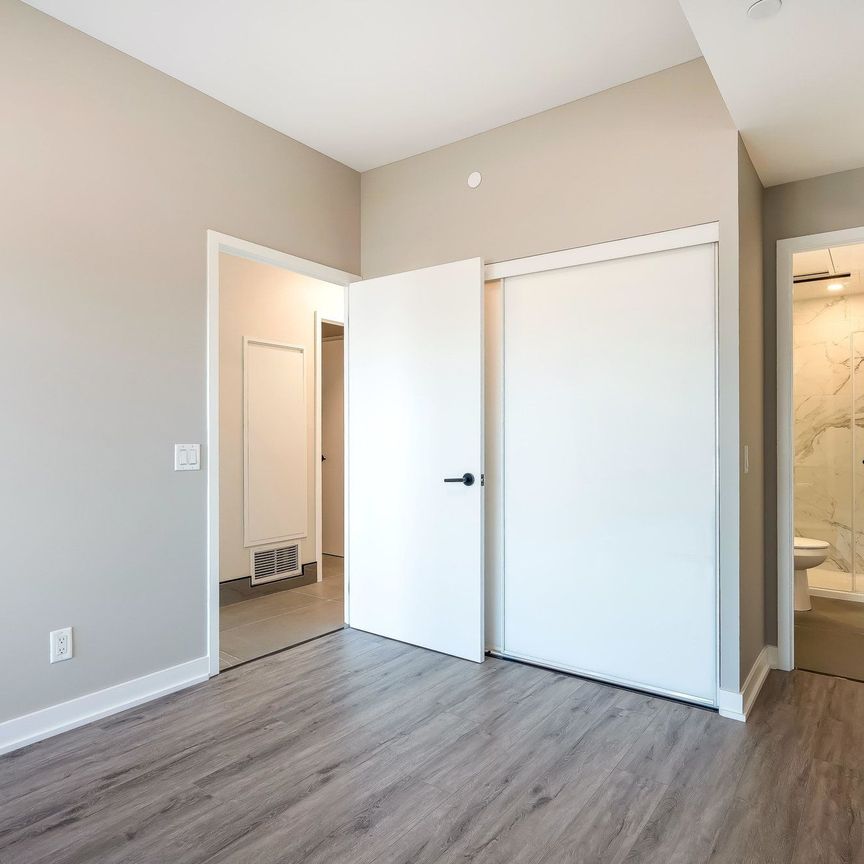 For Lease - 31 Huron Street Unit# 405, Collingwood, Ontario - Photo 1