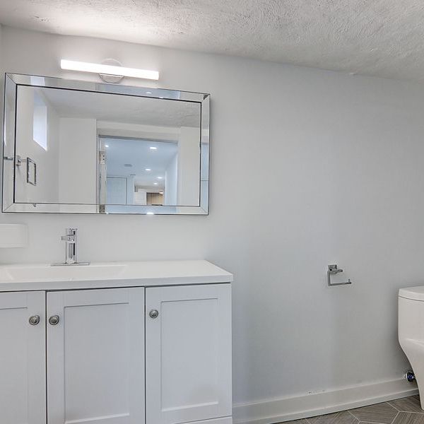 For Lease - 56 Bicknell Avenue Unit# Lower, Toronto, Ontario - Photo 1