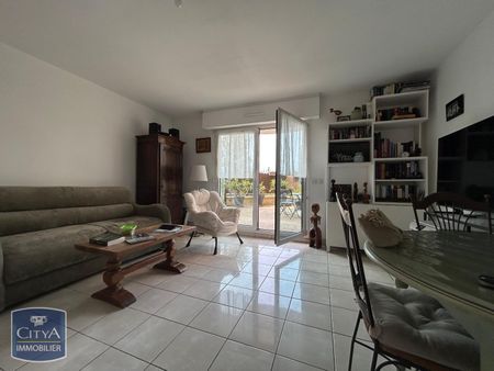 Location Appartement 1 pièce 31m² RAMBOUILLET 78120 - Photo 2