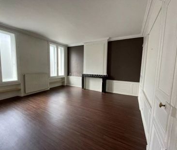 Location Maison de ville 5 pièces 180 m2 à Le Mans - Photo 2