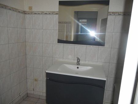 Appartement RUE BACQUENOIS - Photo 2