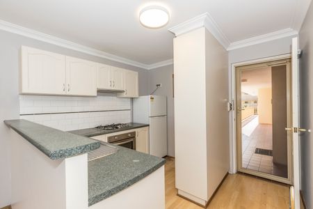 30C/22 Nile Street, East Perth WA 6004 - House For Rent | Domain - Photo 2