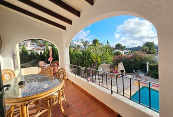 SPACIOUS VILLA FOR RENT FOR LONG TERM INCLUDING SUMMER