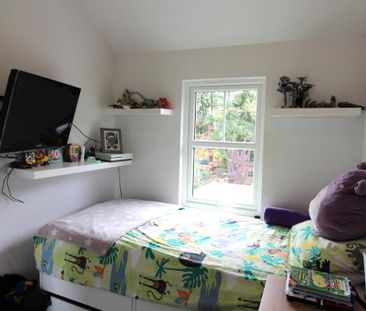 3 bedroom semi-detached house to rent - Photo 4