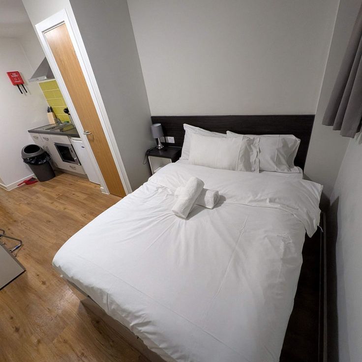 Saint James' Boulevard - Photo 1