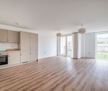 Alexandra House, Bath, Avon, BA2 - Photo 4