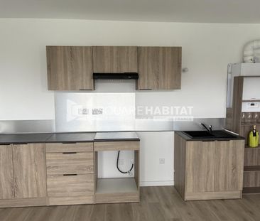 Location Appartement 3 pièces 61m² LENS 62300 - Photo 2