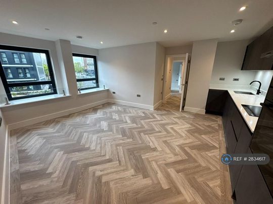 2 bedroom flat to rent - Photo 1
