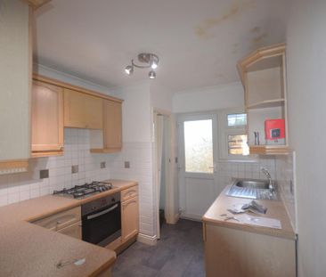 2 bedroom maisonette to rent - Photo 5