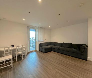 2 bedroom apartment to rent - Photo 4