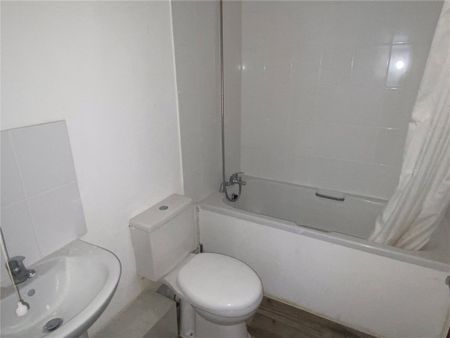 Bromley Street, Batley, WF17 - Photo 2